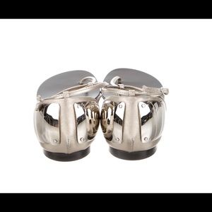 Giuseppe Zanotti Leather T-Strap Sandals.